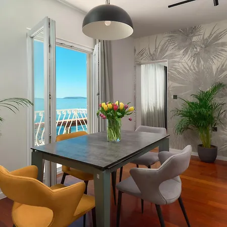 Apartment Beachfront Toma *